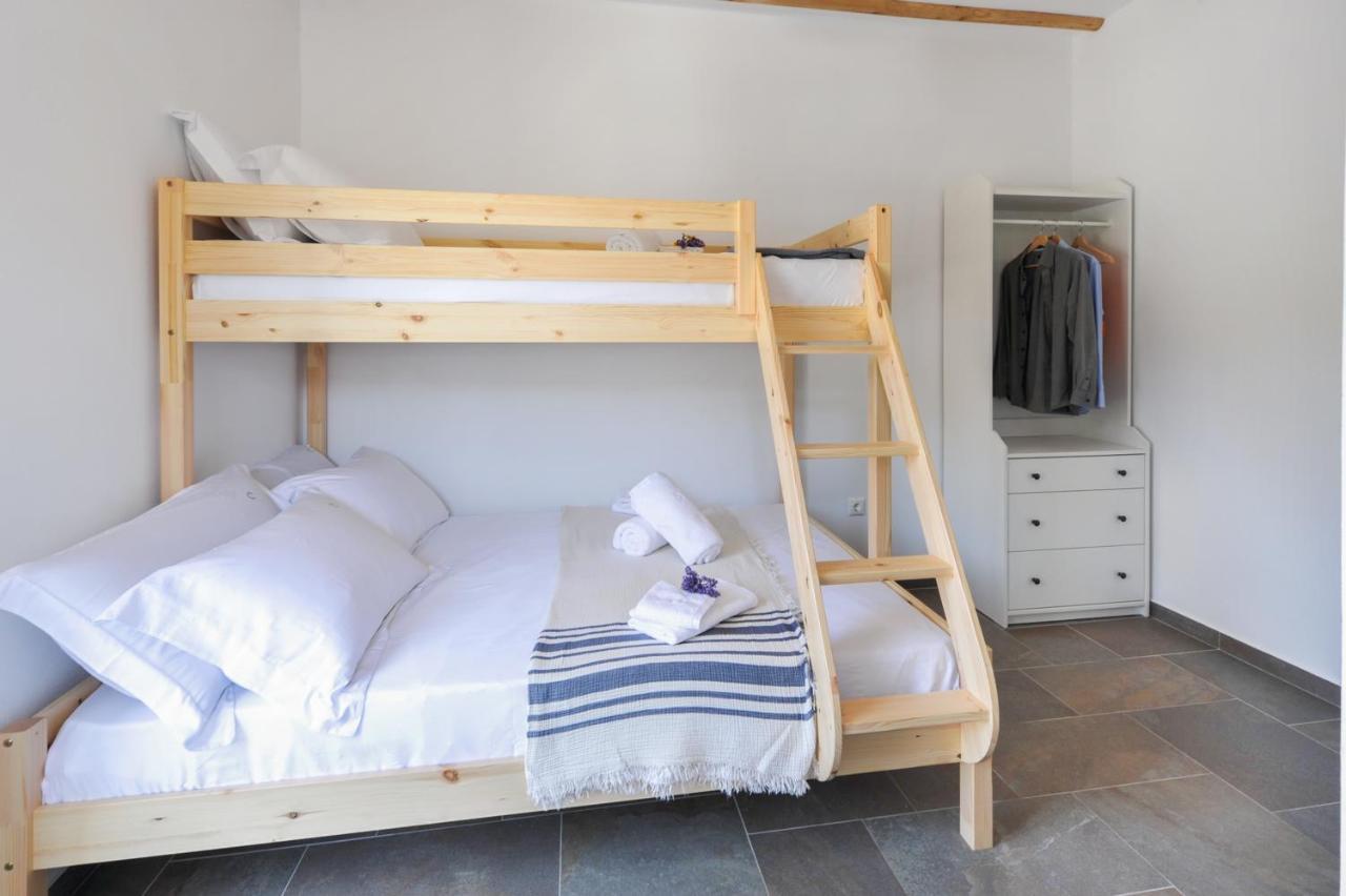 Harmony View Lux Studio With Stunning Sea Views Cherronisos  Eksteriør billede
